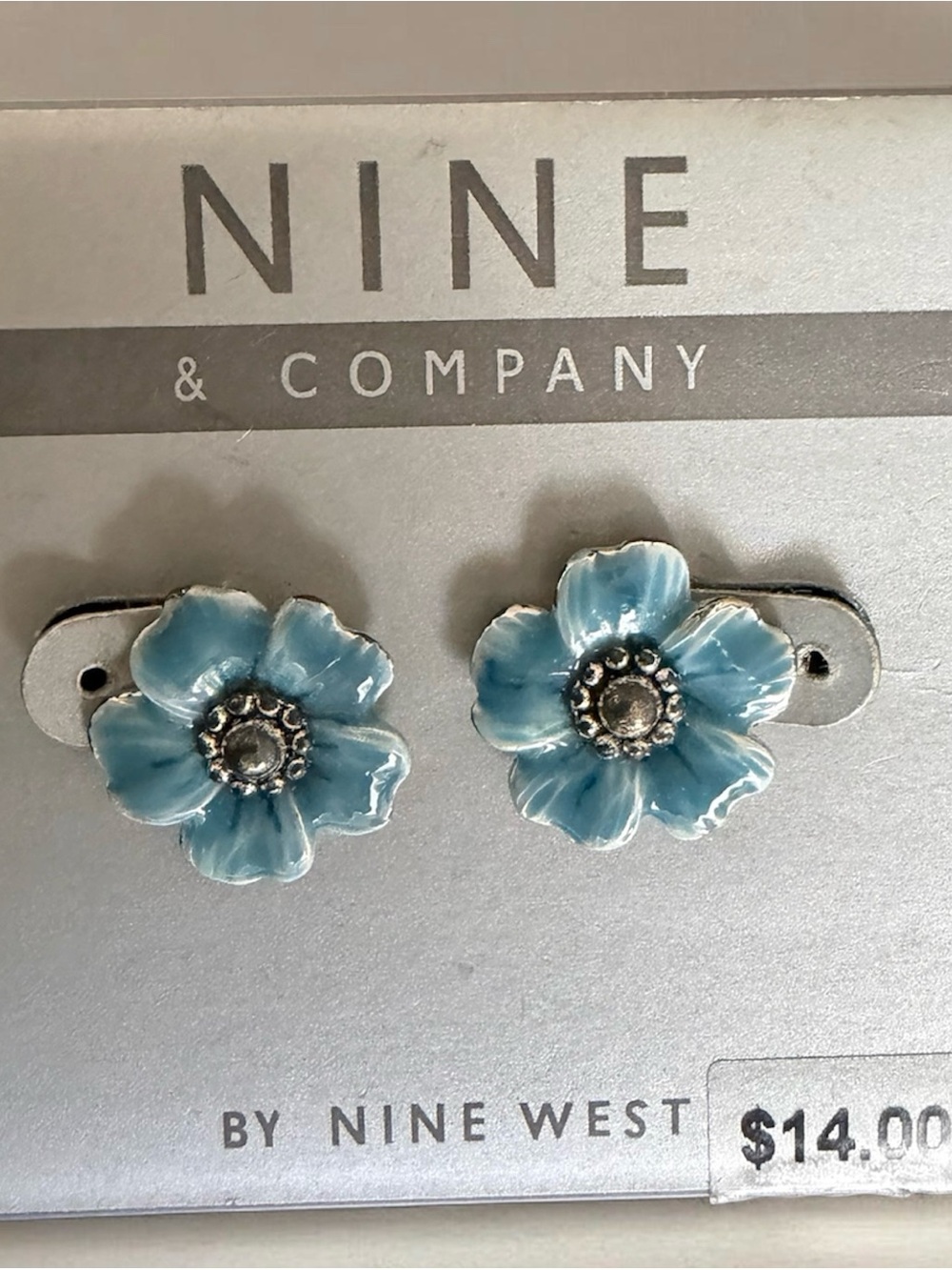 nine britton Blue Enamel Flower Hair Clips